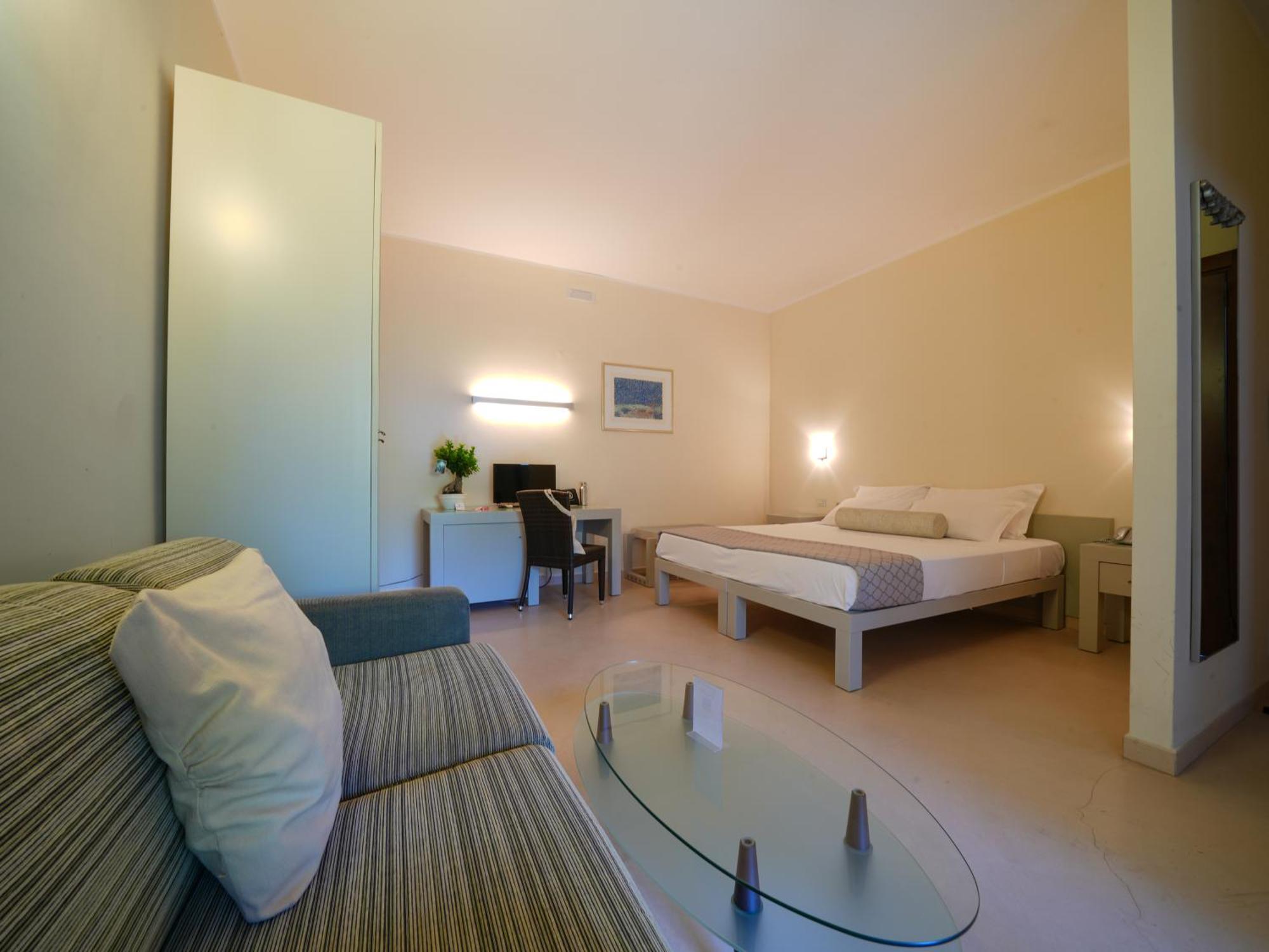Economy Double or Twin Room,1698857639:JPEG